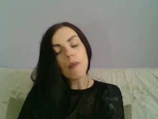 Ця модель зараз онлайн. cassieflirt