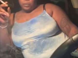 Live webcam model krysshaun26 on Soda Cams