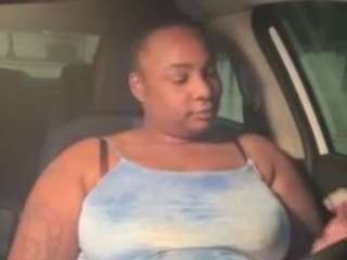 Live webcam model krysshaun26 on Soda Cams