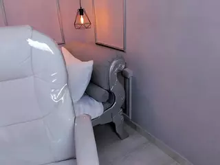 Lanna18x's Live Sex Cam Show