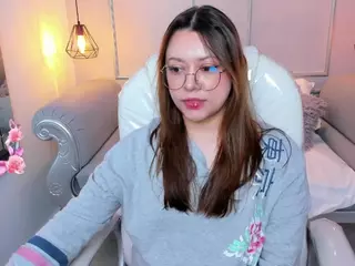 Lanna18x's Live Sex Cam Show