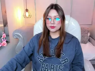 Lanna18x's Live Sex Cam Show