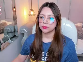 Lanna18x's Live Sex Cam Show