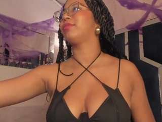 milahall camsoda