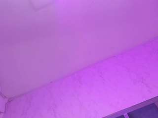 milahall's CamSoda show and profile