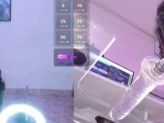 milahall's CamSoda show and profile