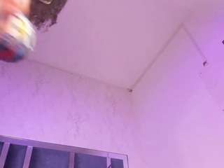 milahall's live room