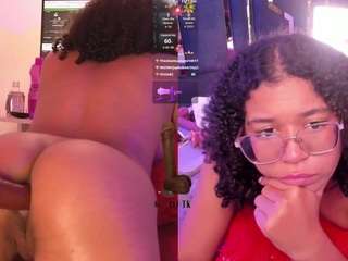 milahall Sex Cam Show