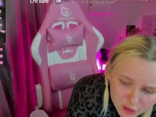 monika-winsor from camsoda
