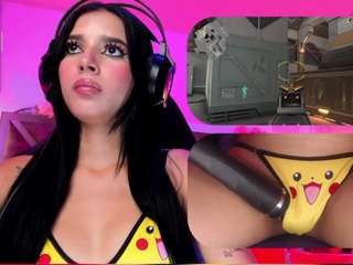 Come in and enjoy me, undress me and take control x3min [199 tokens remaining]