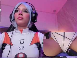 Come in and enjoy me, undress me and take control (60tksx60seg) [199 tokens remaining]