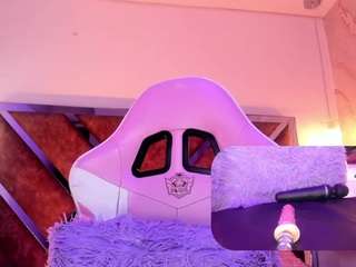 Come in and enjoy me, undress me and take control (60tksx60seg) [199 tokens remaining]