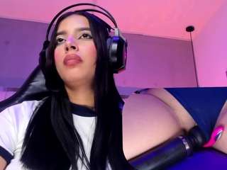 SweetieCloe live webcam show