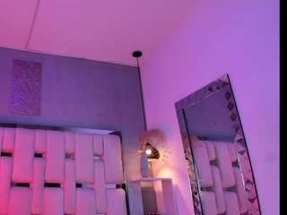 SweetieCloe live webcam show