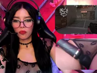 SweetieCloe's Live Sex Cam Show