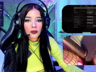 SweetieCloe's Live Sex Cam Show