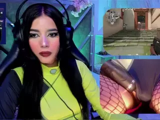 SweetieCloe's Live Sex Cam Show