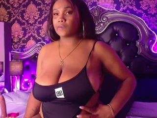 alanna-xxx1 from camsoda