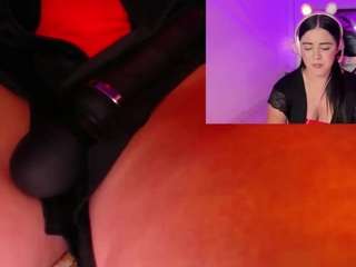 Questo modello è in diretta ora. evasingh