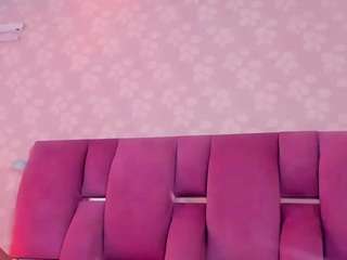 vayoleen Live Webcam on CamSoda
