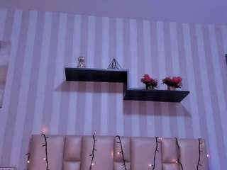 vayoleen's CamSoda show and profile