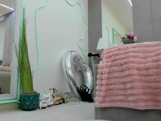 yanamiana live webcam show