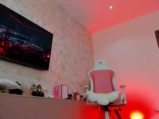 YanaMiana