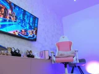 YanaMiana live cam preview