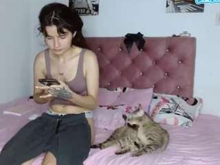  saritahoneyy chat room