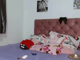  saritahoneyy chat room