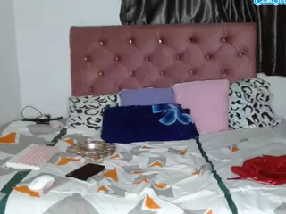 saritahoneyy's Live Sex Cam Show
