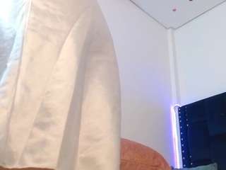 artemiza-love Live Webcam on CamSoda