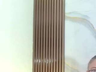 artemiza-love from CamSoda is Freechat