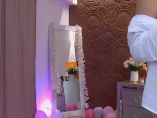IrisMonn's Live Sex Cam Show