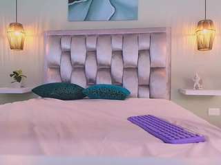 Dieses Model ist jetzt live. katy-rogers