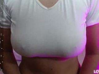 darkkchocolatee from camsoda