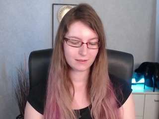 emmatease94 webcam