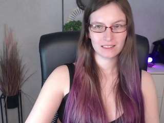 emmatease94 webcam model