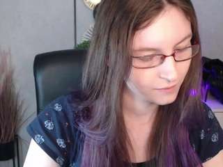 emmatease94 webcam model
