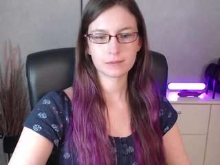 emmatease94 Live Webcam on CamSoda