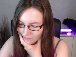 emmatease94 Live Webcam on CamSoda