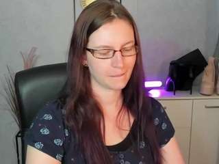 emmaTease94 live webcam show