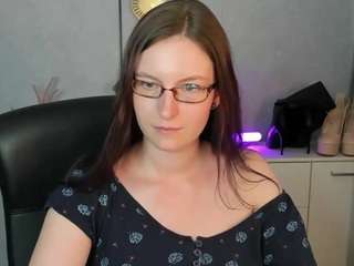 emmaTease94 live webcam show