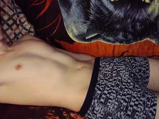 tristan-farnon's CamSoda show and profile