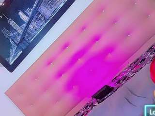 vanessa-hilttom webcam