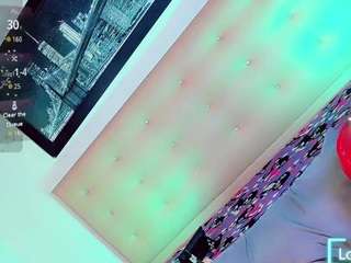 vanessa-hilttom webcam