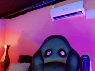 annabellequeen Live Webcam on CamSoda