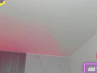 channelcox18 from camsoda