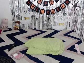 Zoe-n live cam preview