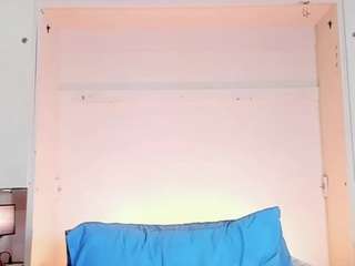 blackandwhiite Live Webcam on CamSoda